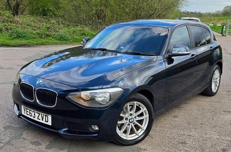 Usado BMW 118 Comfort Edition 2013 Azul Citadino