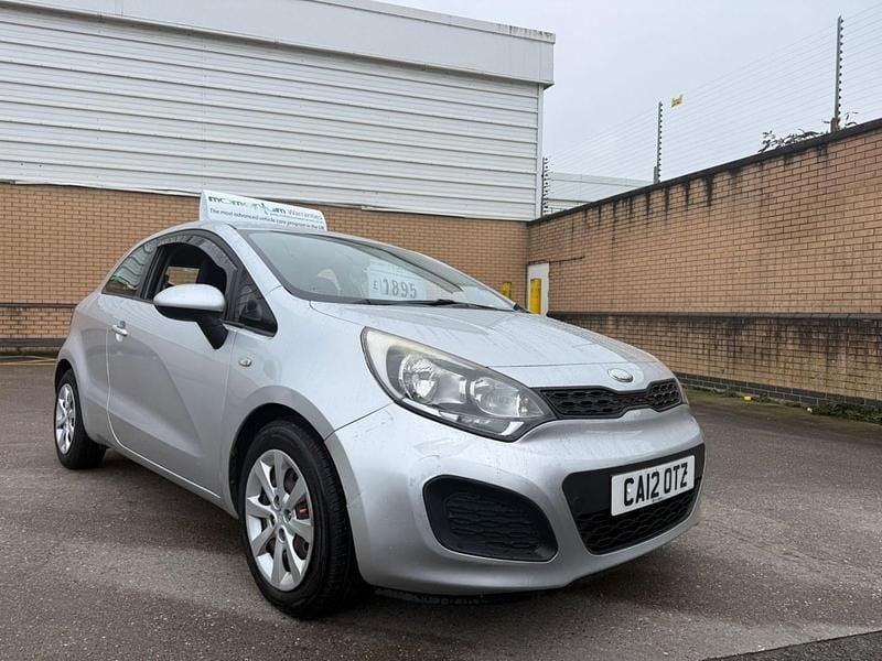 Used Kia Rio Air 2012 Silver Hatchback