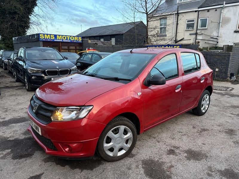Used Dacia Sandero Ambiance 2016 Red Hatchback