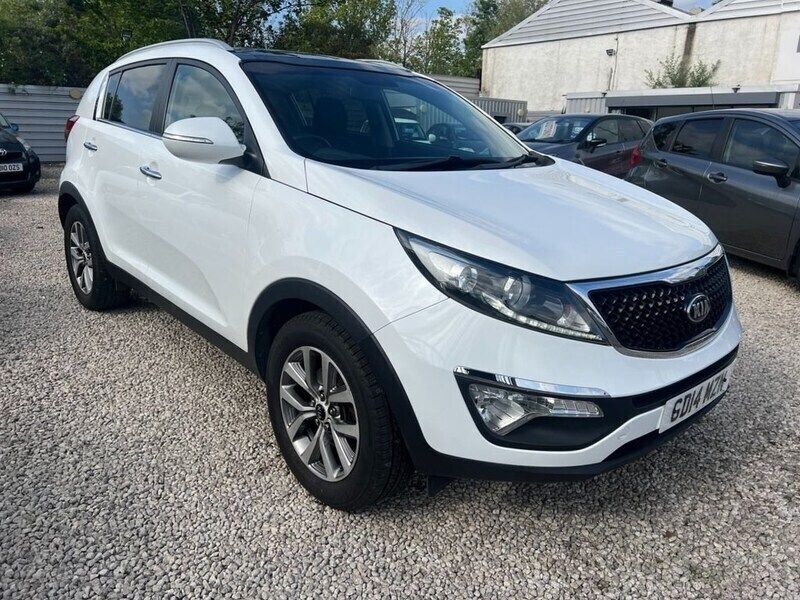 White Used 2014 Kia Sportage 2 SUV | £7,000 (Fair price) - Image 1/4