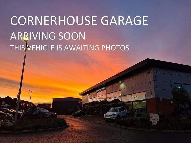 White Used 2021 Mercedes A180 SE Hatchback | £19,000 (A bit pricey) - Image 1/4