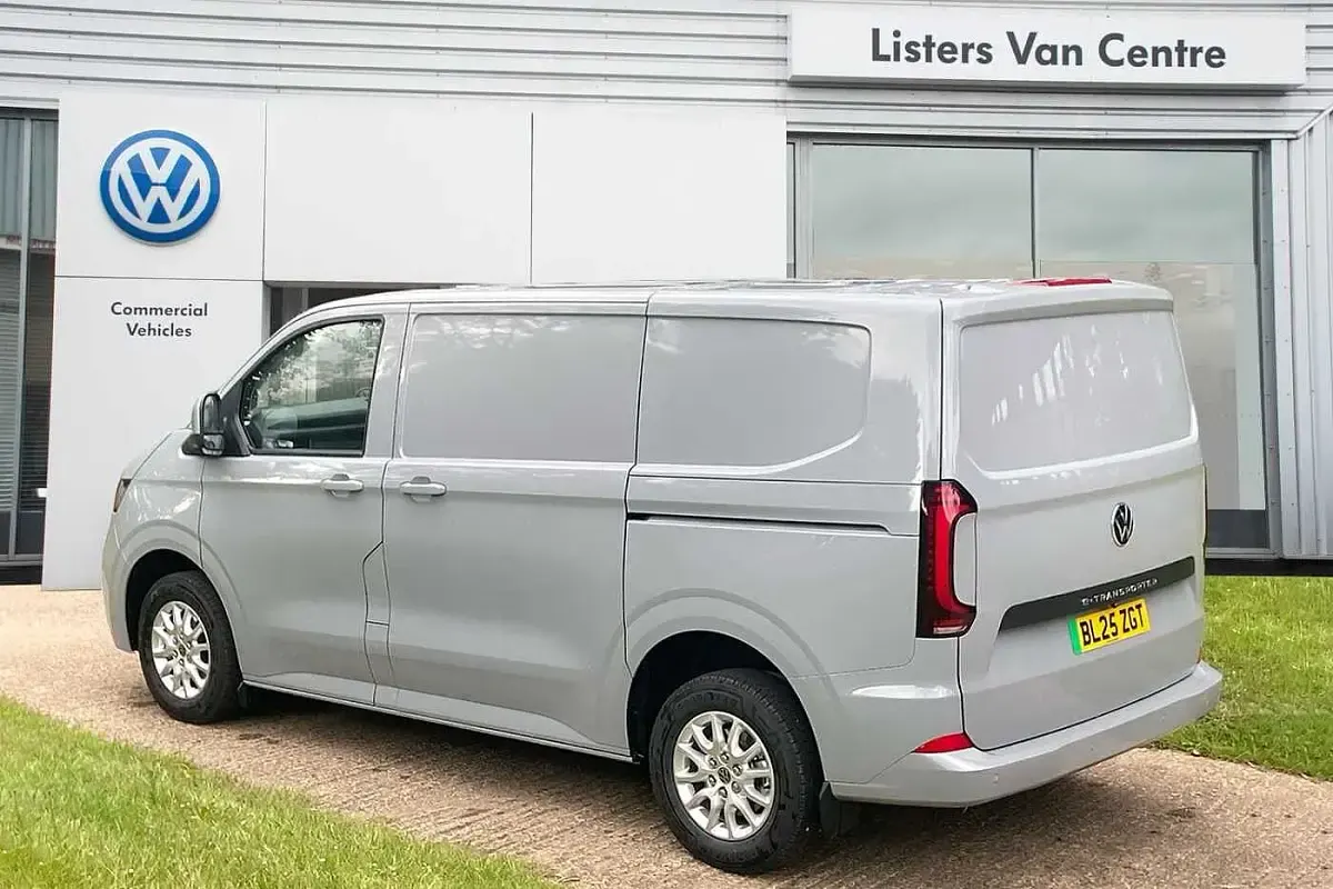 New VW T7 Pro 160 kW (218 HP) 2025 Stone grey Van