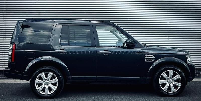 Used Land Rover Discovery 4 255 HP (187 kW) 2014 Grey SUV