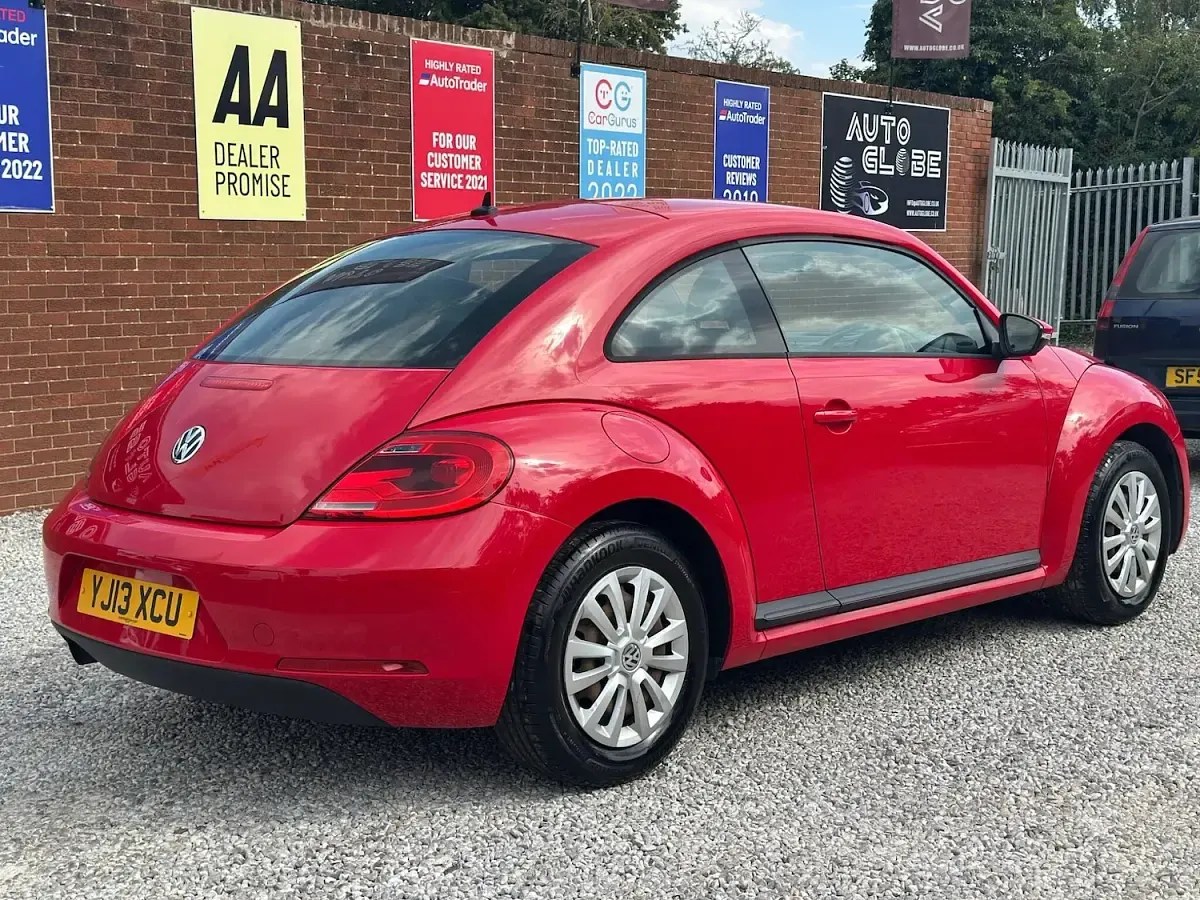 Used VW Beetle 105 HP (77 kW) 2013 Red Hatchback