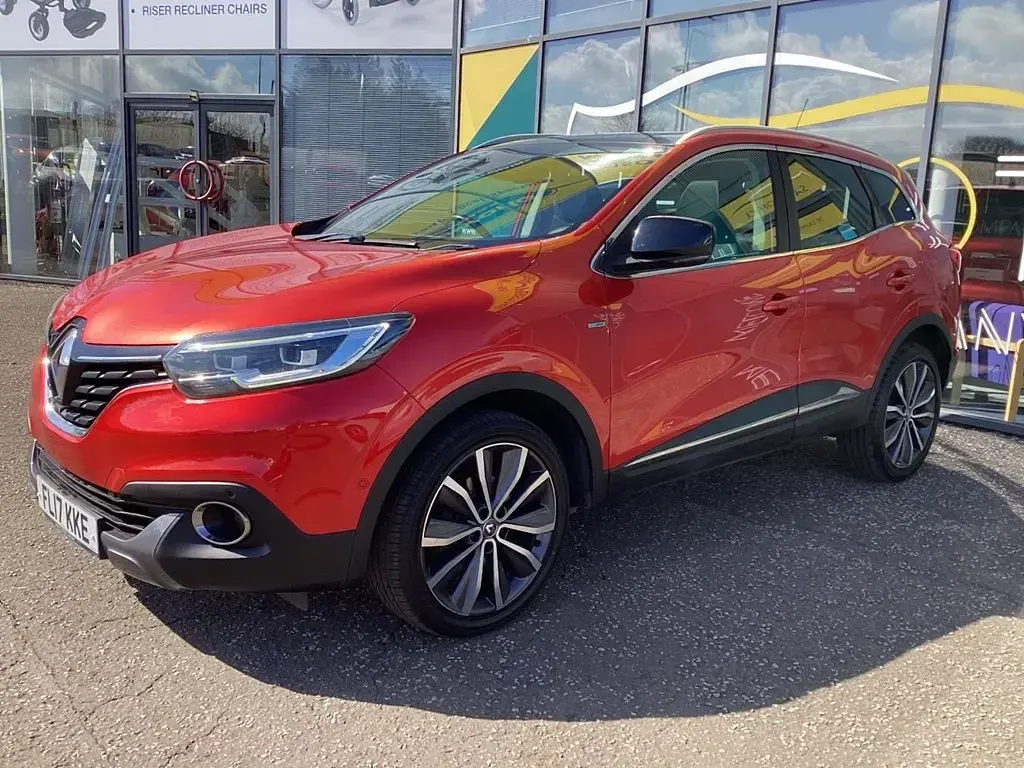 Second-hand Renault Kadjar Signature 110 CP (80 kW) 2017 Roșu SUV