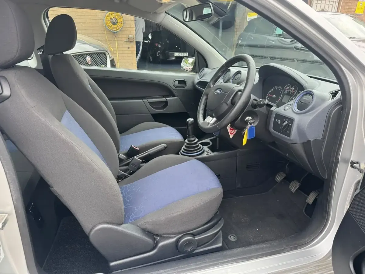 Used Ford Fiesta Zetec 2008 Silver Hatchback