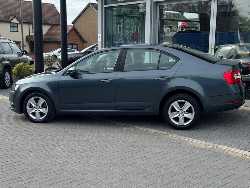 Used Skoda Octavia SE 2018 Grey Hatchback