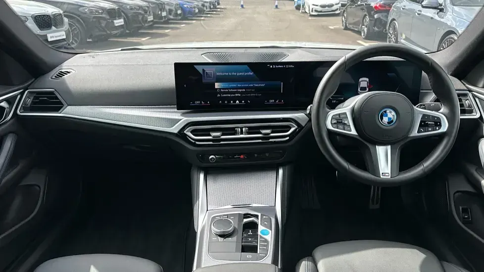 Used BMW i4 M Sport 207 kW (282 HP) 2025 White Sedan