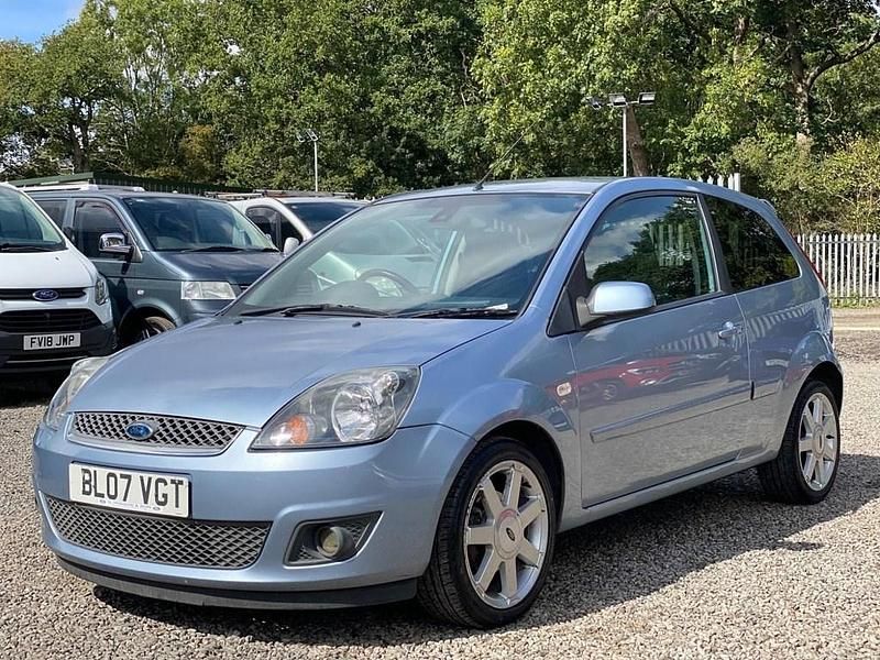 Used Ford Fiesta Zetec 2007 Blue Hatchback