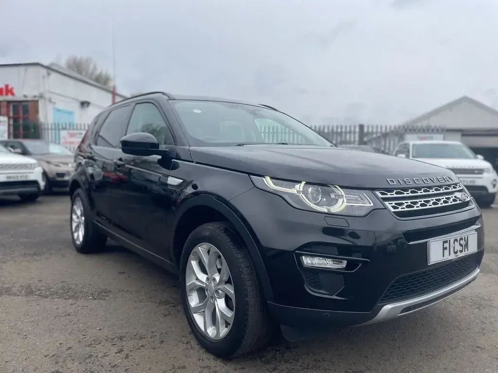 Used Land Rover Discovery 5 HSE 180 HP (132 kW) 2017 Black SUV