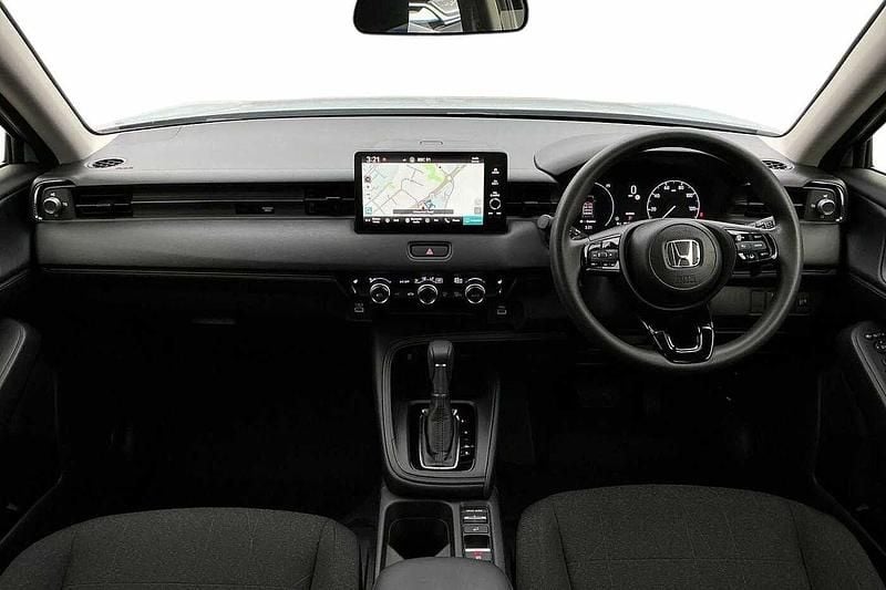 Used Honda HR-V Elegance 131 HP (96 kW) 2023 Sunlight white SUV