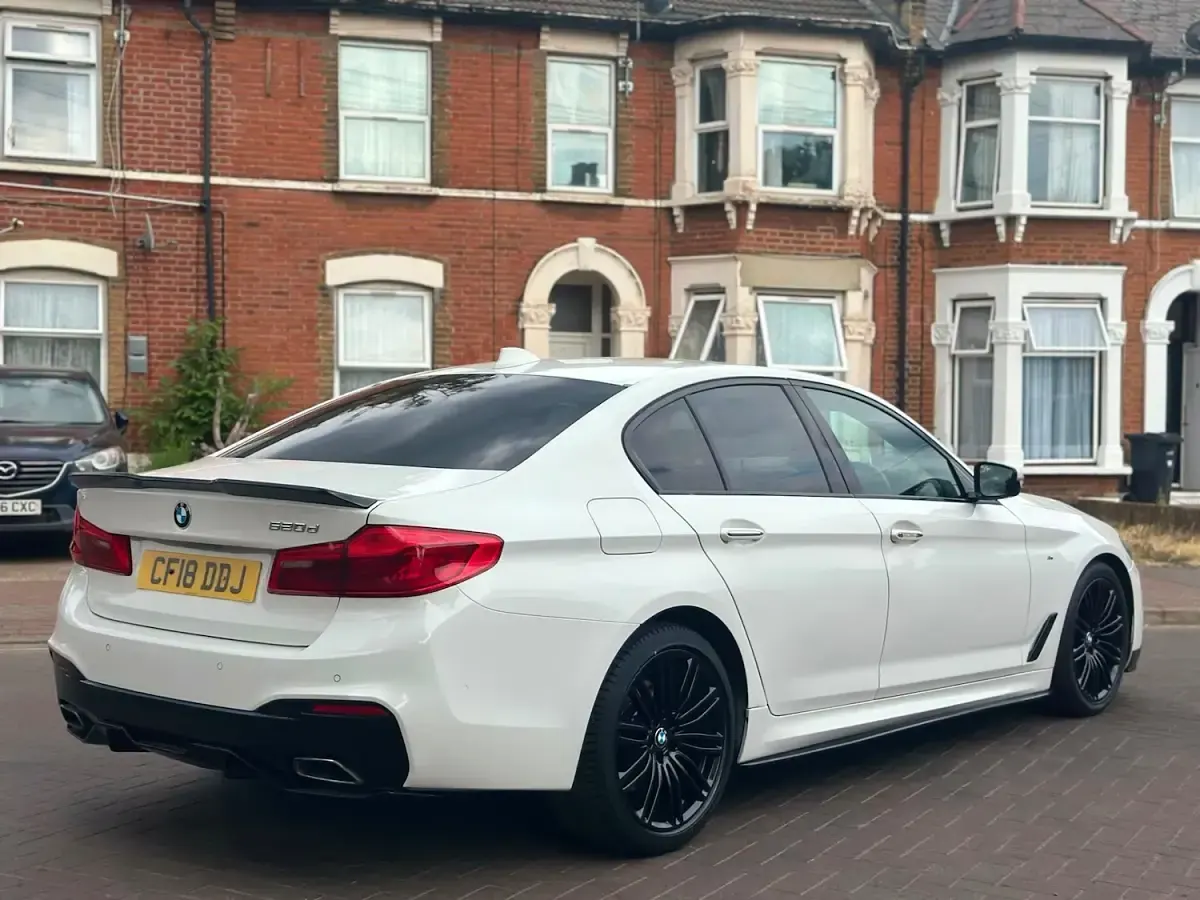 Used BMW 520 M Sport 2018 White Sedan