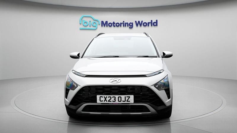 Used Hyundai Bayon Premium 101 HP (74 kW) 2023 Silver SUV