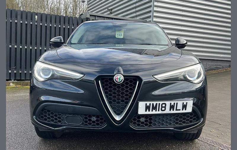 Used Alfa Romeo Stelvio Edizione Speciale 276 HP (202 kW) 2018 Black SUV