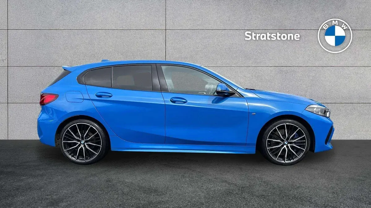 Used BMW 118 M Sport 134 HP (98 kW) 2023 Blue