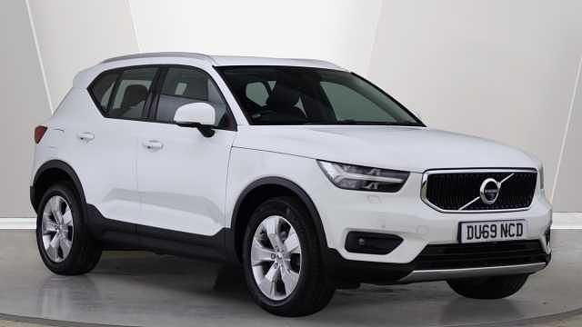 Used Volvo XC40 Momentum 190 HP (139 kW) 2020 SUV