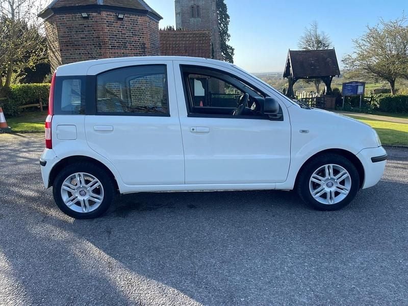 Used Fiat Panda 69 HP (50 kW) 2012 White Hatchback