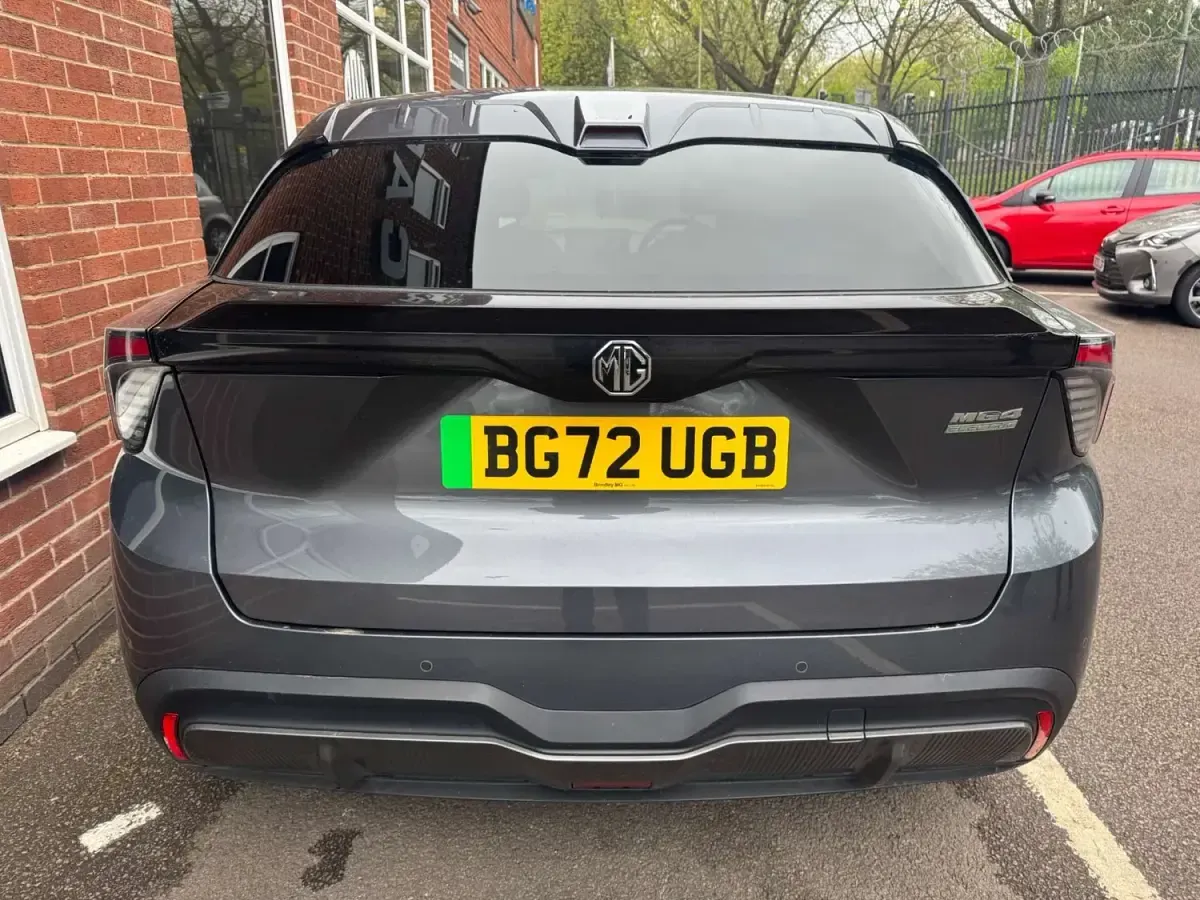 Used MG MG4 EV SE 319 kW (435 HP) 2022 Grey Hatchback