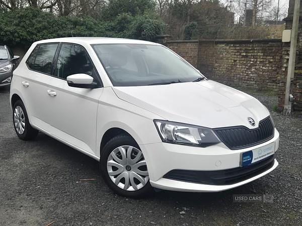 Used Skoda Fabia 2016 White Hatchback