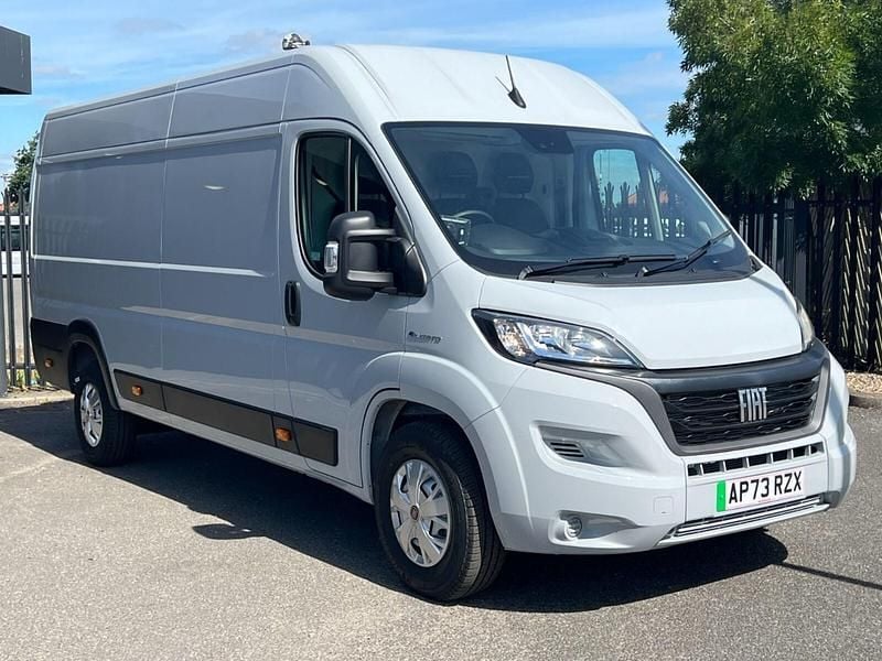 Used Fiat Ducato 89 kW (122 HP) 2023 Grey Van
