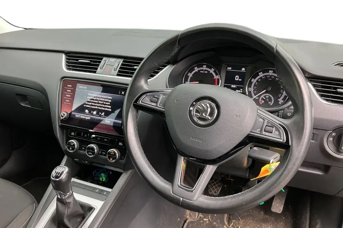 Used Skoda Octavia SE 115 HP (84 kW) 2017 Black Hatchback