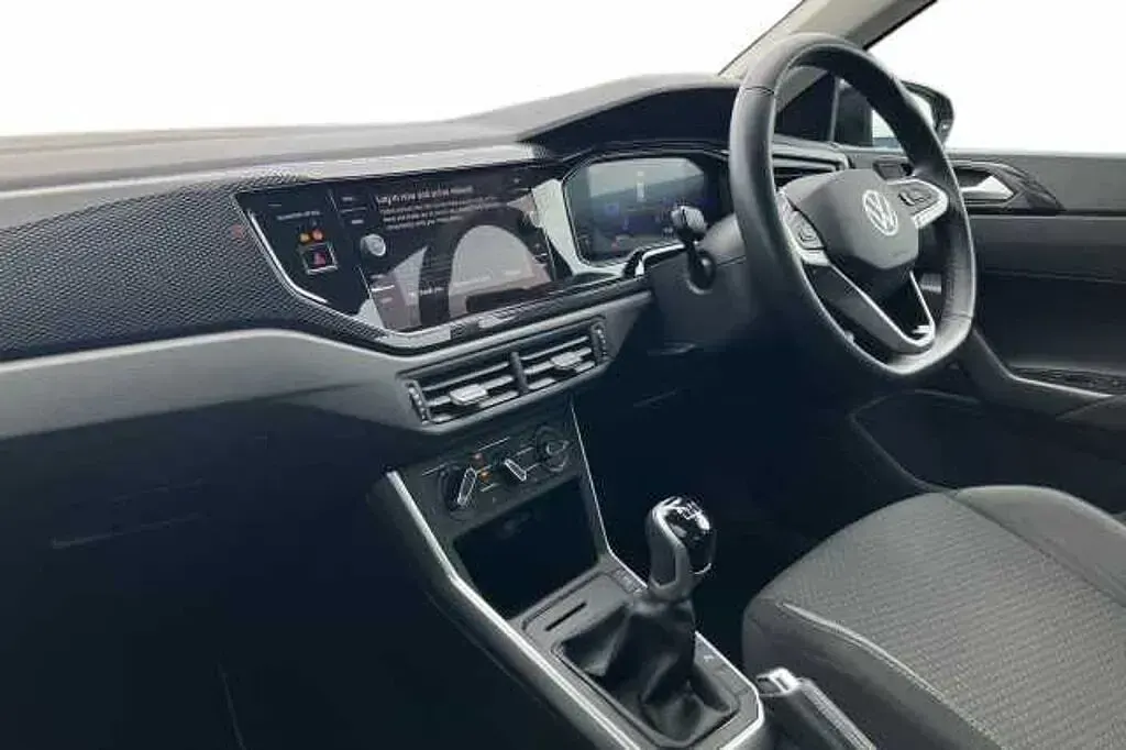 Used VW Polo 95 HP (69 kW) 2023 Hatchback
