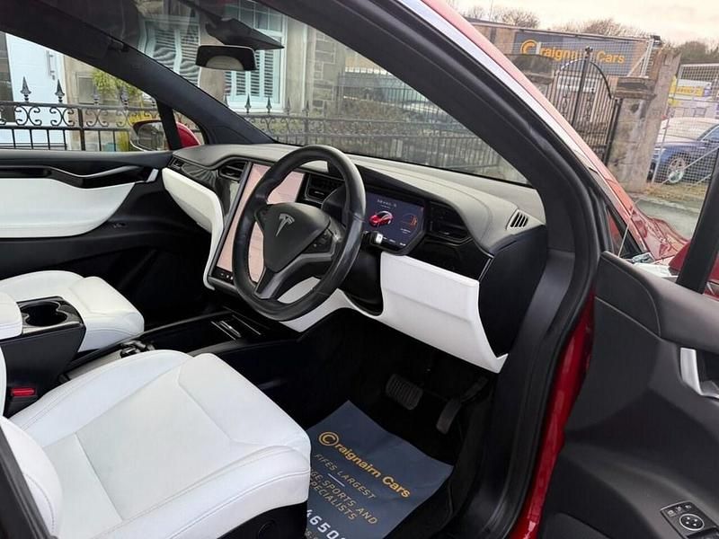 Used Tesla Model X Standard Range 241 kW (328 HP) 2020 Red SUV