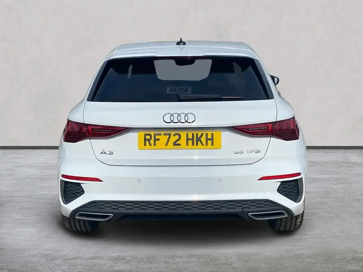 Used Audi A3 Sportback S-Line 150 HP (110 kW) 2022 White Hatchback