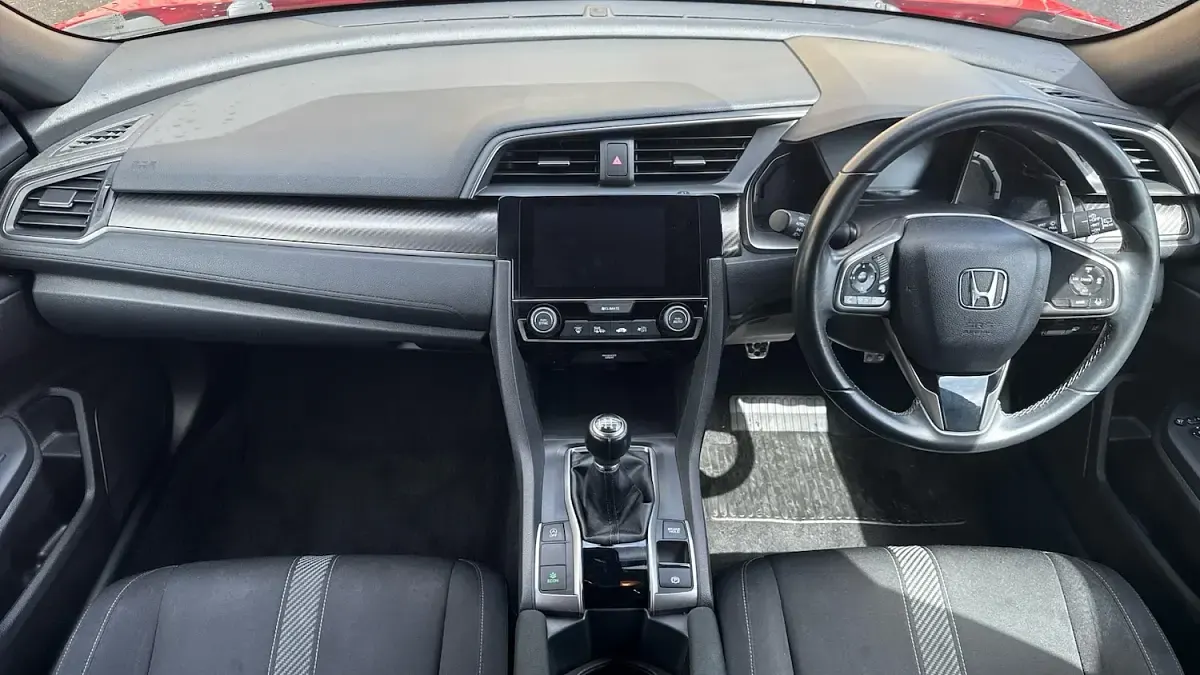 Used Honda Civic Sport 182 HP (133 kW) 2019 Red Hatchback
