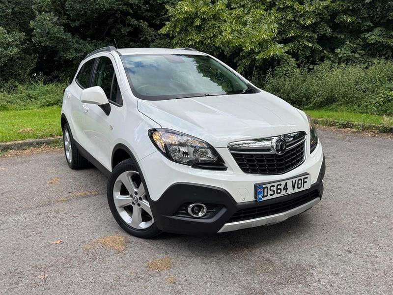 White Used 2014 Vauxhall Mokka S SUV | £4,495 (Fair price) - Image 1/4
