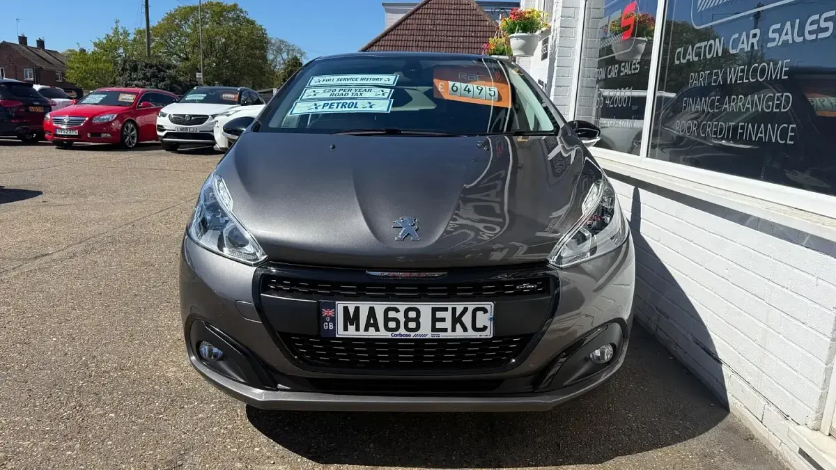 Used Peugeot 208 GT-line 110 HP (80 kW) 2018 Grey Hatchback