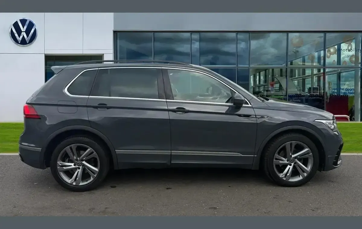 Used VW Tiguan R-line Edition 150 HP (110 kW) 2023 Grey SUV