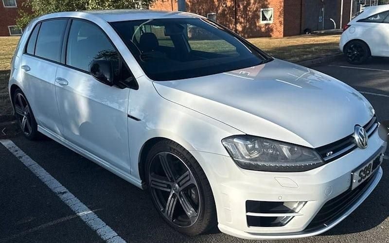 Used 2017 VW Golf VII R Hatchback | £13,499 (Fair price) - Image 1/2
