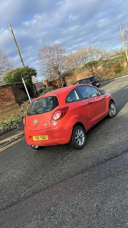 Używany Ford Ka Studio 69 KM (50 kW) 2011 Czerwony Hatchback