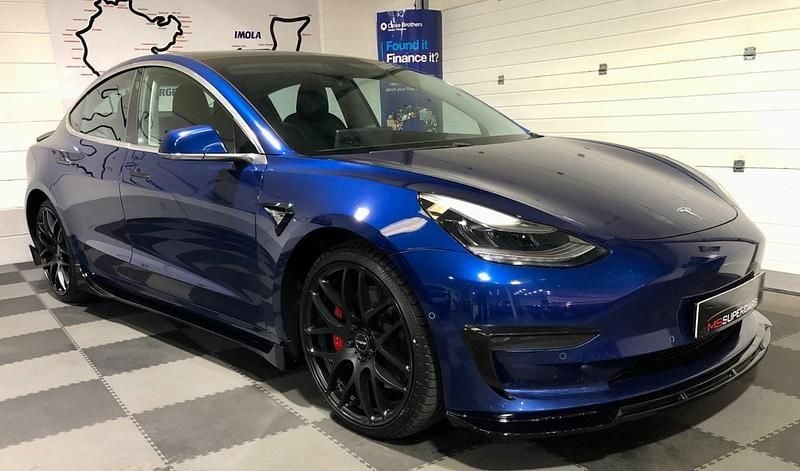Used Tesla Model 3 Performance 461 kW (627 HP) 2019 Blue Sedan