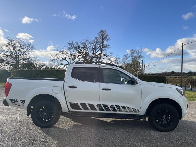 Used Nissan Navara N-Guard 190 HP (139 kW) 2019 White Pickup