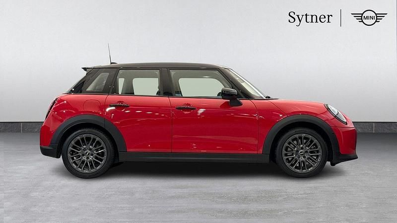 Used Mini Cooper S Hatch 201 HP (147 kW) 2025 Red Hatchback