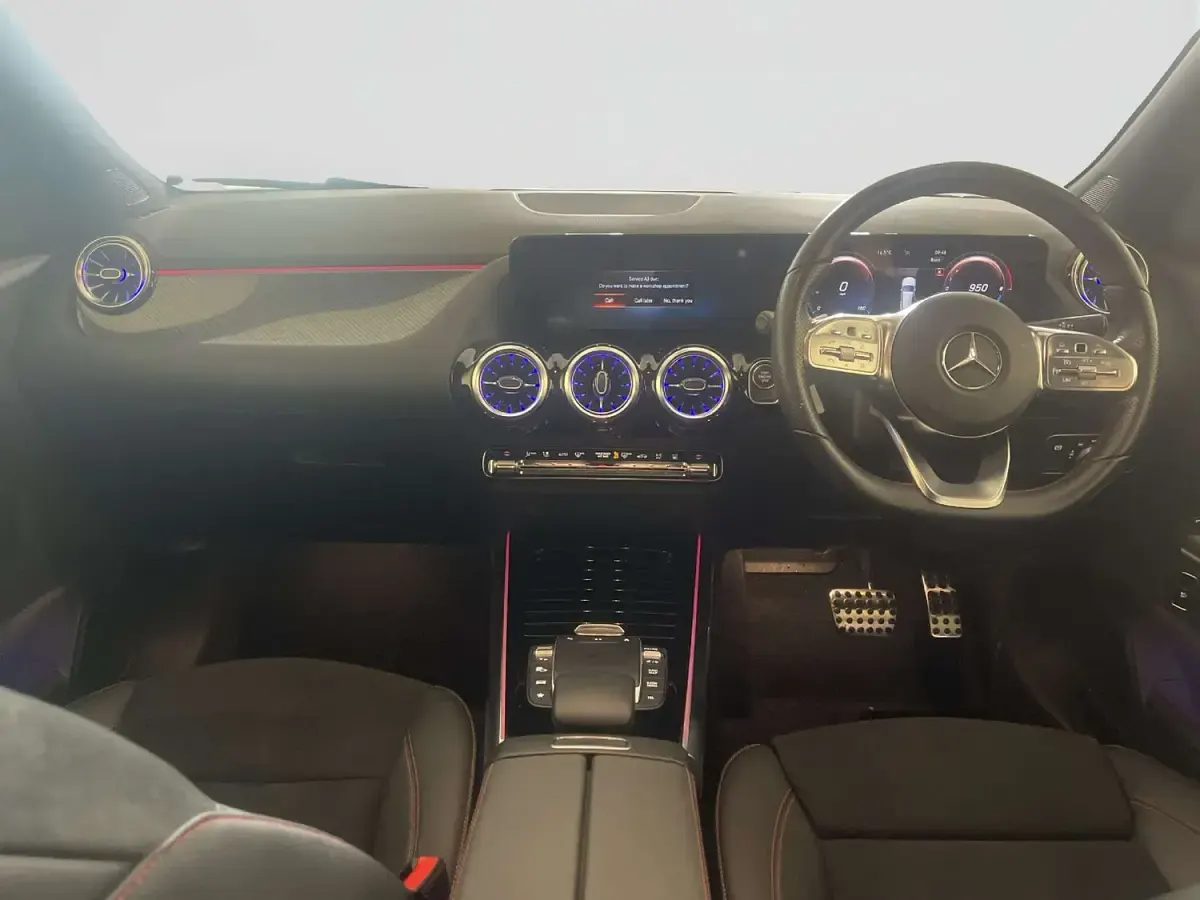 Used Mercedes GLA250 Executive 218 HP (160 kW) 2022 White SUV