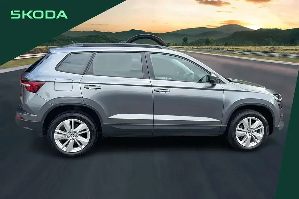 Usado Skoda Karoq SE 85 CV (62 kW) 2025 Gris SUV