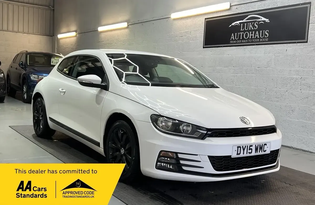 Used VW Scirocco S 150 HP (110 kW) 2015 White Coupe