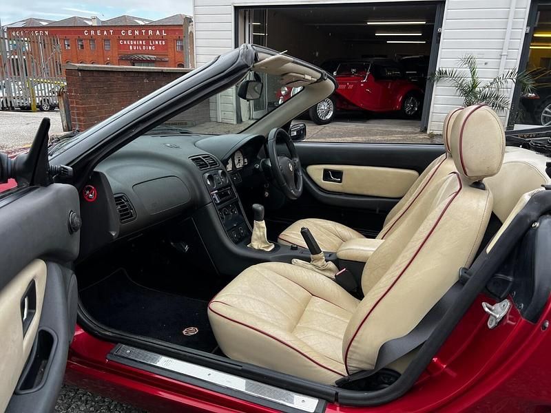 Used MG F 1999 Red Cabriolet
