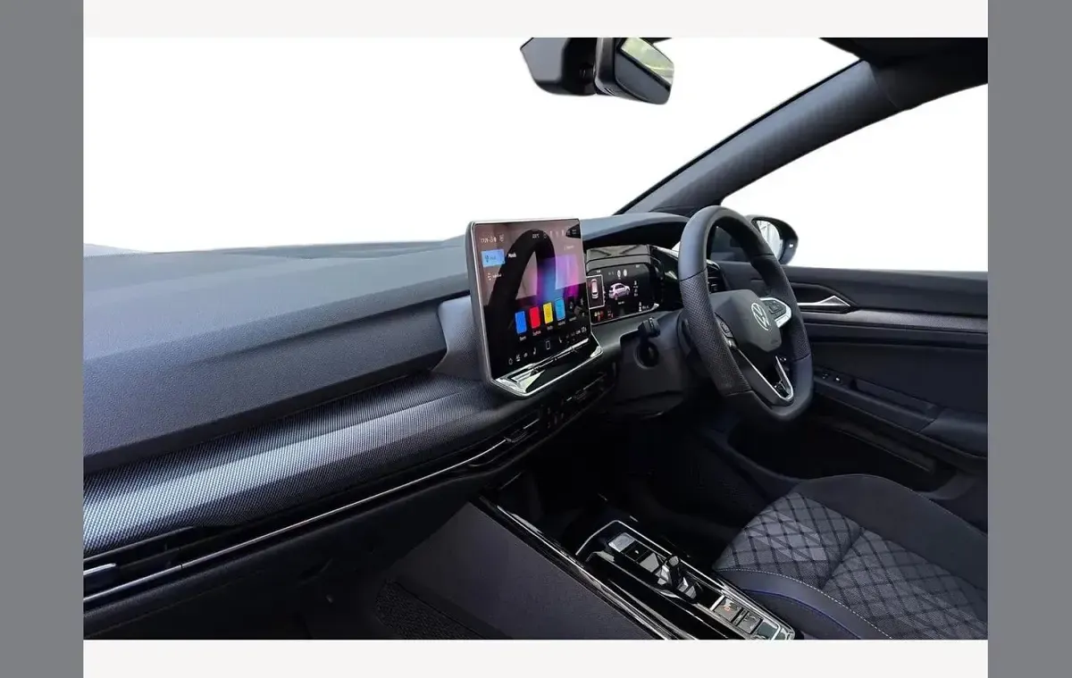 New VW Golf VIII R-line 147 HP (108 kW) 2026 Grey Hatchback