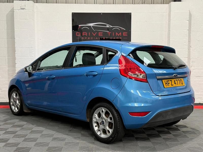 Used Ford Fiesta Zetec 2011 Blue Hatchback
