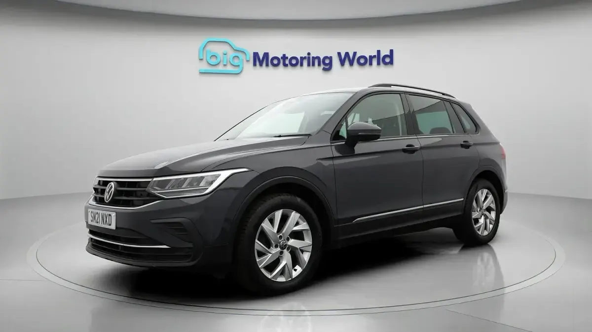 Used VW Tiguan S 150 HP (110 kW) 2021 Grey SUV