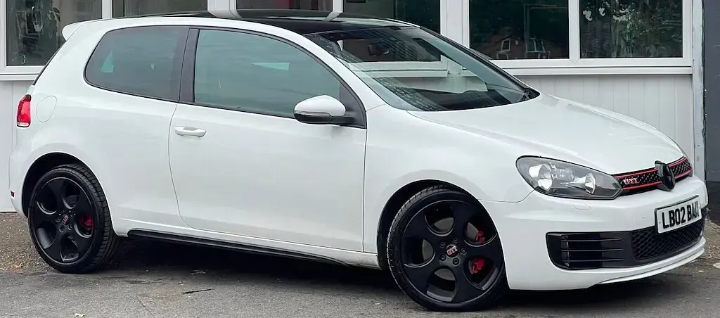 Used VW Golf VI GTI 210 HP (154 kW) 2011 White Hatchback
