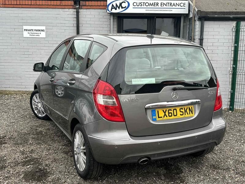 Used Mercedes A180 Elegance 2010 Grey Hatchback