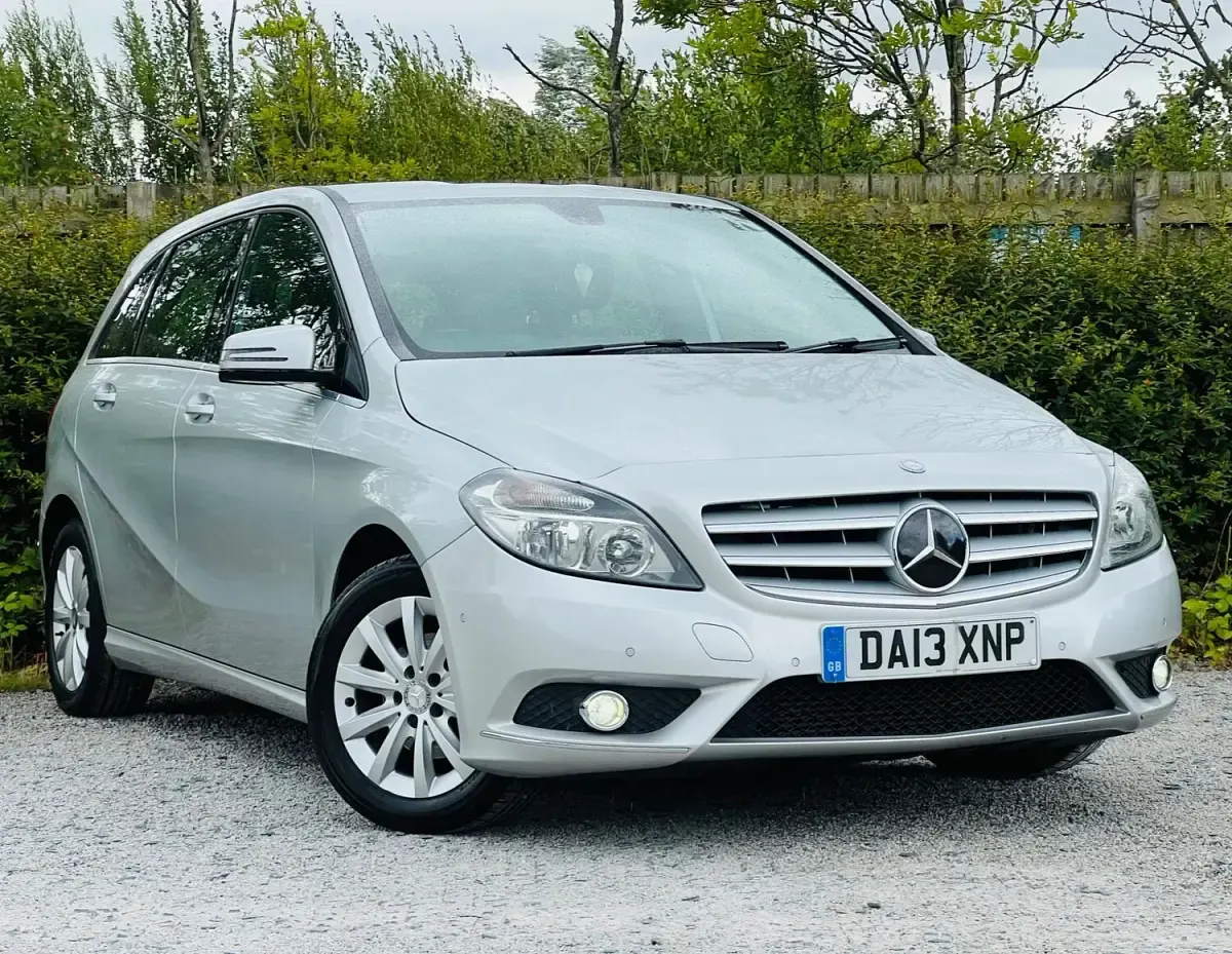 Used Mercedes B180 SE 2013 Silver Hatchback