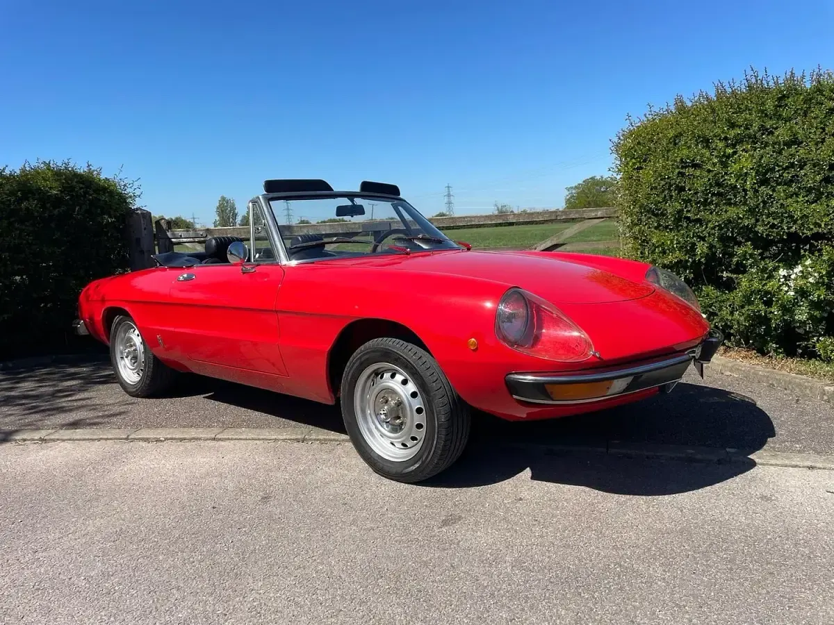Used Alfa Romeo Spider 1999 Red Cabriolet