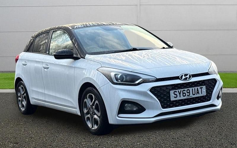 White Used 2019 Hyundai i20 Hatchback | £11,499 (Fair price) - Image 1/4