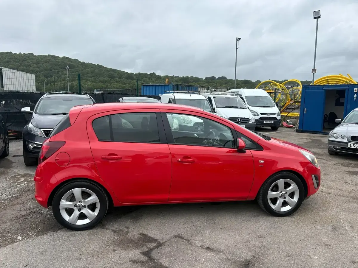 Used Vauxhall Corsa 2013 Red Hatchback